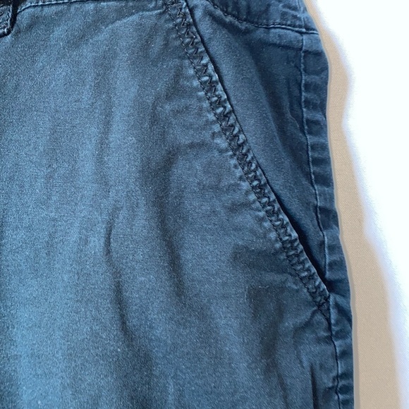 Lane Bryant Capris - Picture 3 of 7